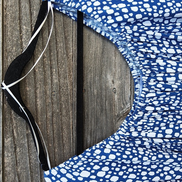 Eloquii Elements Blue & White Blouse Size 18/20 - Picture 6 of 9